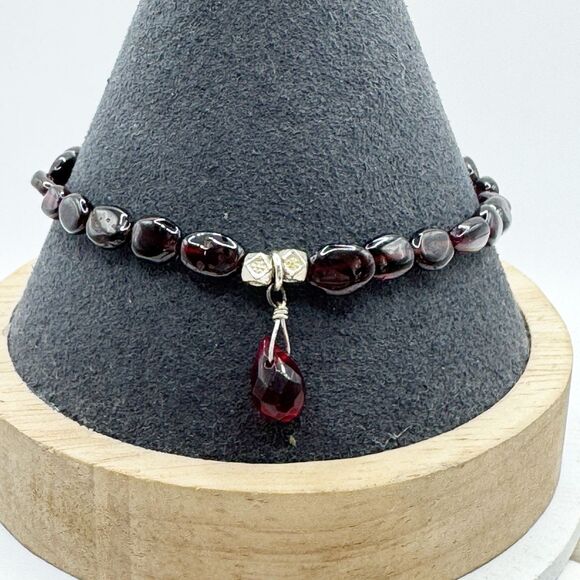 Garnet Beaded Bracelet Briolette Dangle Sterling Silver Clasp 7 1/2” Gem Stones - Picture 2 of 15
